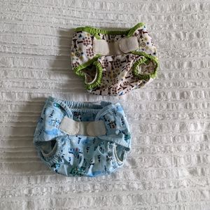 Set of reusable diapers